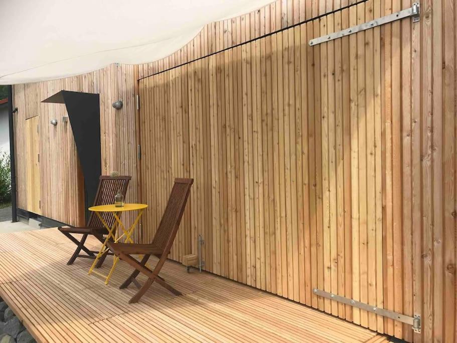 Eifelhausaufzeit-Vulkaneifel-Architekten-Chalet Mit Sauna Im Vulkankrater Immerath 外观 照片